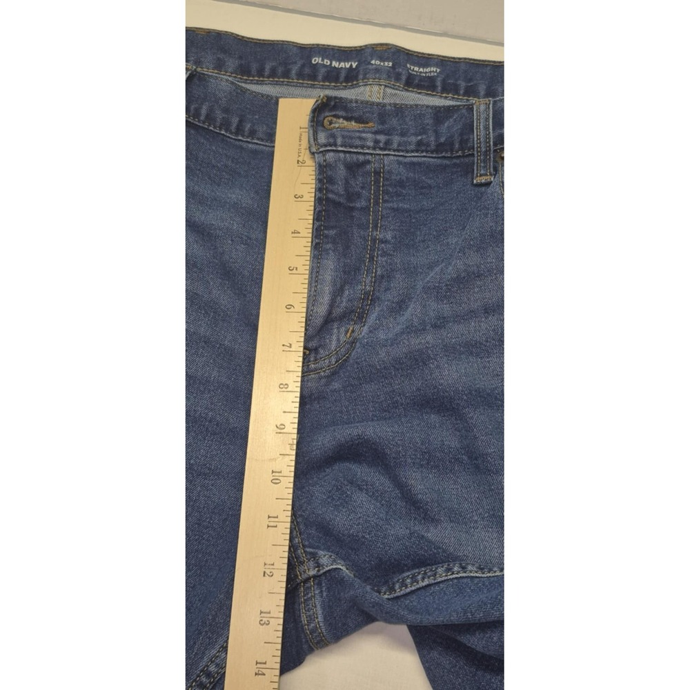 Old Navy men's straight fit with flex‎ built in distressed denim jeans, sz 40x32 - Picture 7 of 14